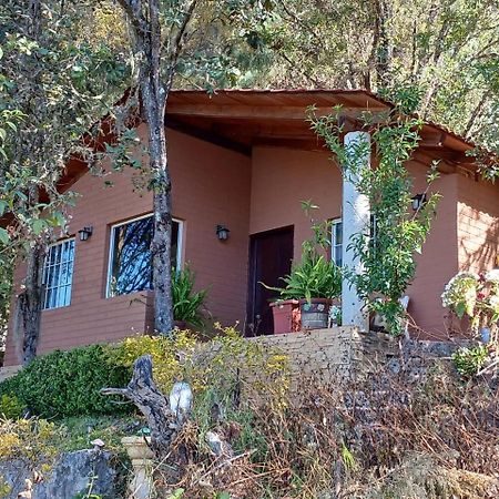 Cabana Con Banera Y Chimeneas En Puesta De Sol Эль-Пасифико Экстерьер фото