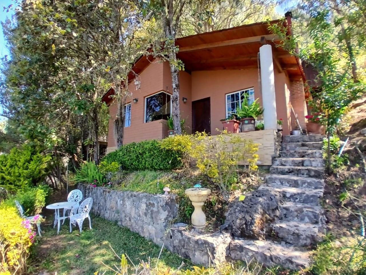 Cabana Con Banera Y Chimeneas En Puesta De Sol Эль-Пасифико Экстерьер фото